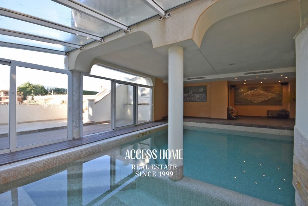 Villa en Alella, Can Teixidó, con piscina interior y exterior y vistas al mar