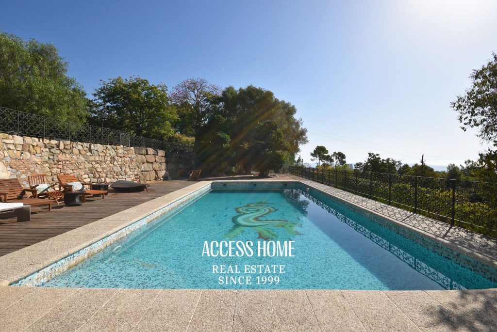 Masía del siglo XIX con amplios jardines y vistas al mediterráneo  en Cabrera de Mar
