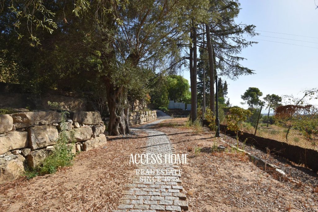 Masía del siglo XIX con amplios jardines y vistas al mediterráneo  en Cabrera de Mar