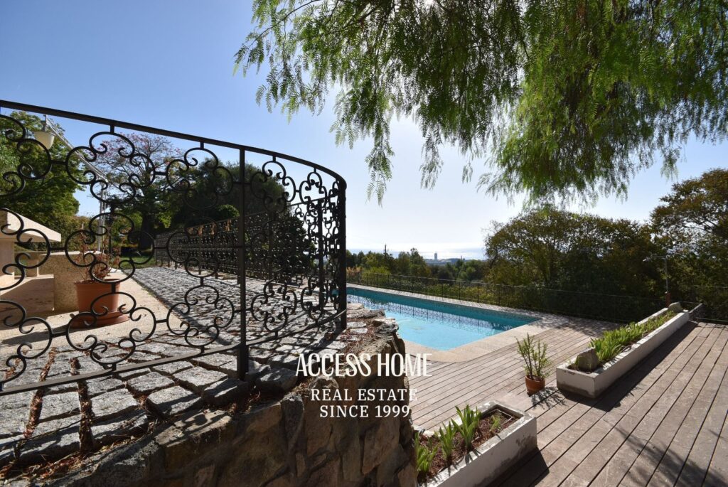 Masía del siglo XIX con amplios jardines y vistas al mediterráneo  en Cabrera de Mar