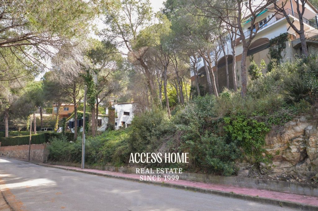 Parcela en venta en Cabrils en zona residencial cercana al centro