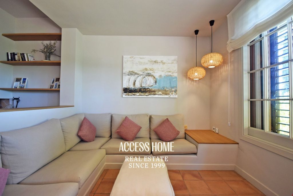 Lujo mediterráneo en alquiler: exclusiva villa con piscina privada en esta zona