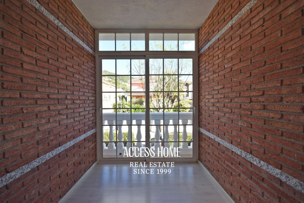 Casa unifamiliar con piscina y vistas al mar en Vilassar de Dalt