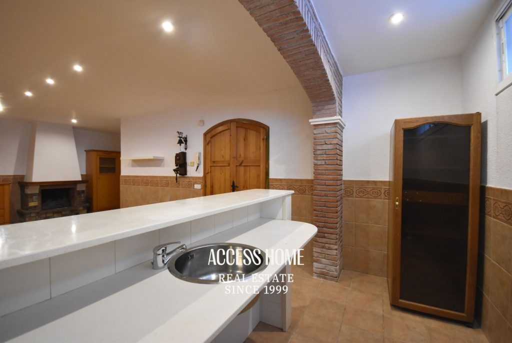 Casa unifamiliar con piscina y vistas al mar en Vilassar de Dalt