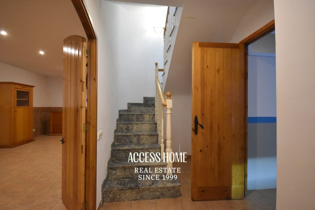 Casa unifamiliar con piscina y vistas al mar en Vilassar de Dalt