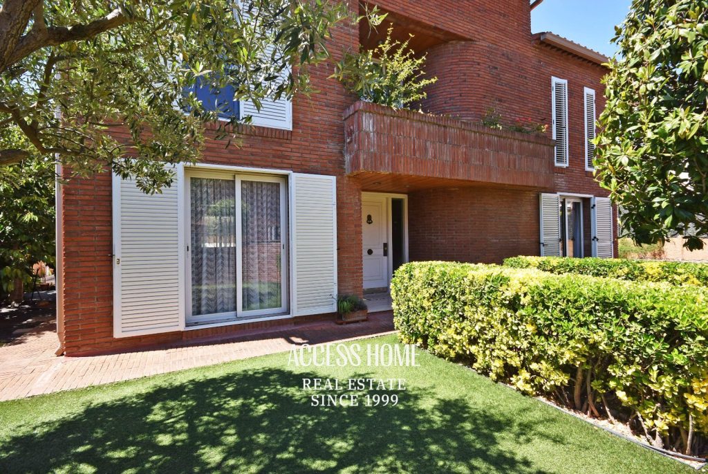 Exclusiva casa con piscina y terrazas con vistas a mar y montaña en El Masnou