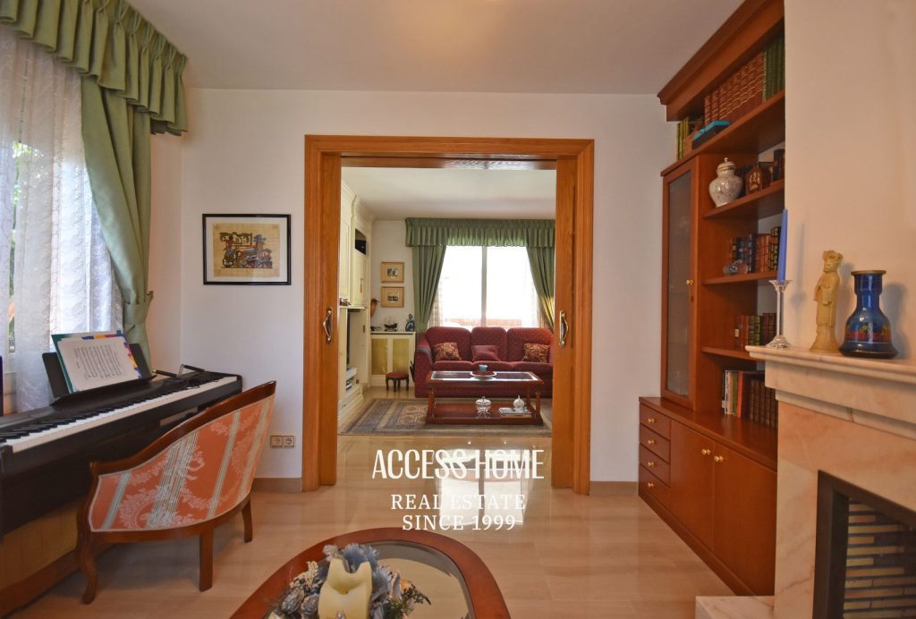 Exclusiva casa con piscina y terrazas con vistas a mar y montaña en El Masnou