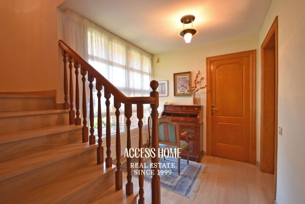 Exclusiva casa con piscina y terrazas con vistas a mar y montaña en El Masnou