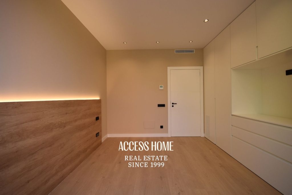 Casa de lujo de nueva construcción en venta en Sant Vicenç de Montalt con vistas al mar