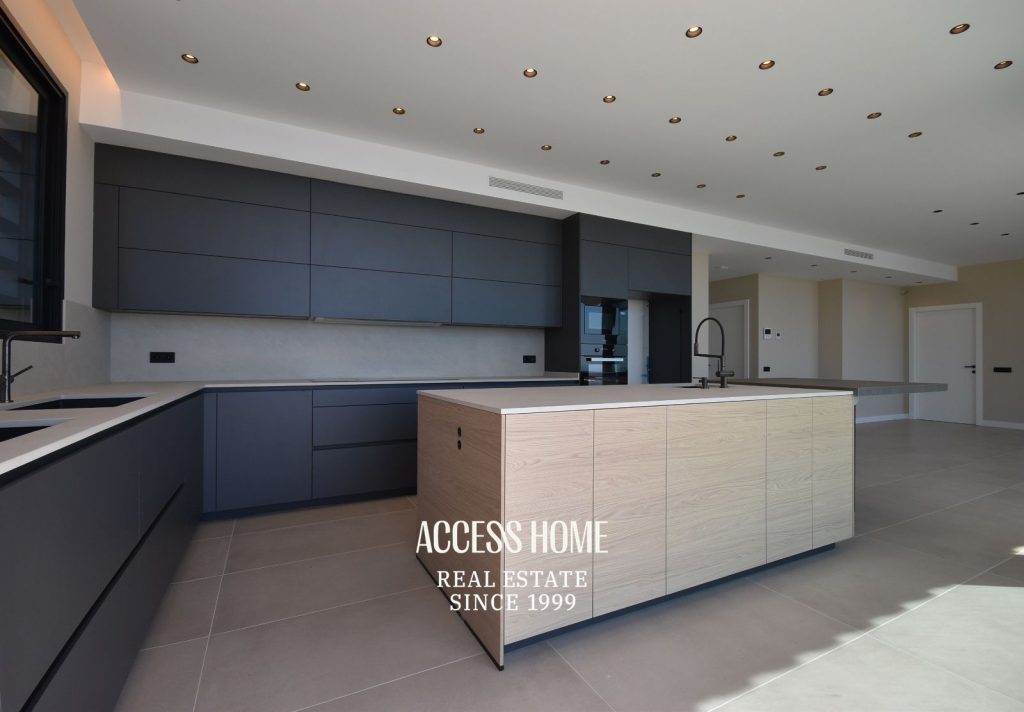 Casa de lujo de nueva construcción en venta en Sant Vicenç de Montalt con vistas al mar