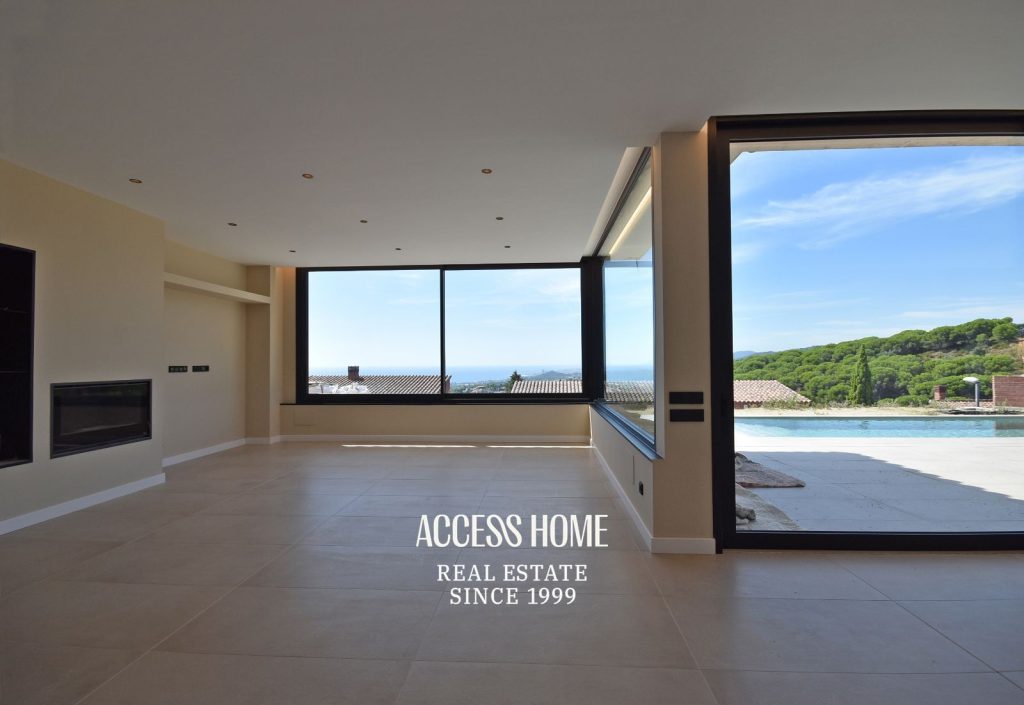 Casa de lujo de nueva construcción en venta en Sant Vicenç de Montalt con vistas al mar