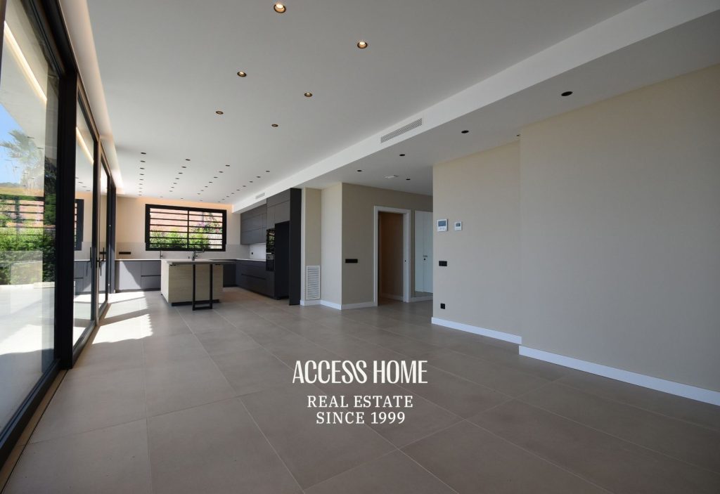 Casa de lujo de nueva construcción en venta en Sant Vicenç de Montalt con vistas al mar