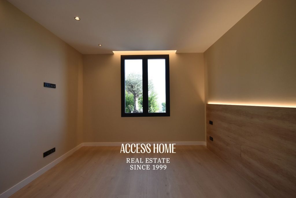 Casa de lujo de nueva construcción en venta en Sant Vicenç de Montalt con vistas al mar
