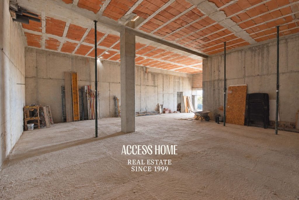 Villa de lujo personalizable con estructura construida y vistas al mar en Sant Vicenç de Montalt
