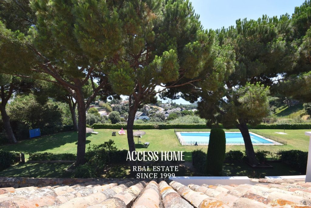 Casa en alquiler en la Urbanización Supermaresme con piscina comunitaria y vistas al mar