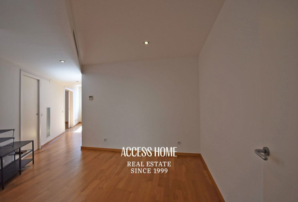 Piso en venta en finca regia de 82 m² junto a Passeig de Gràcia