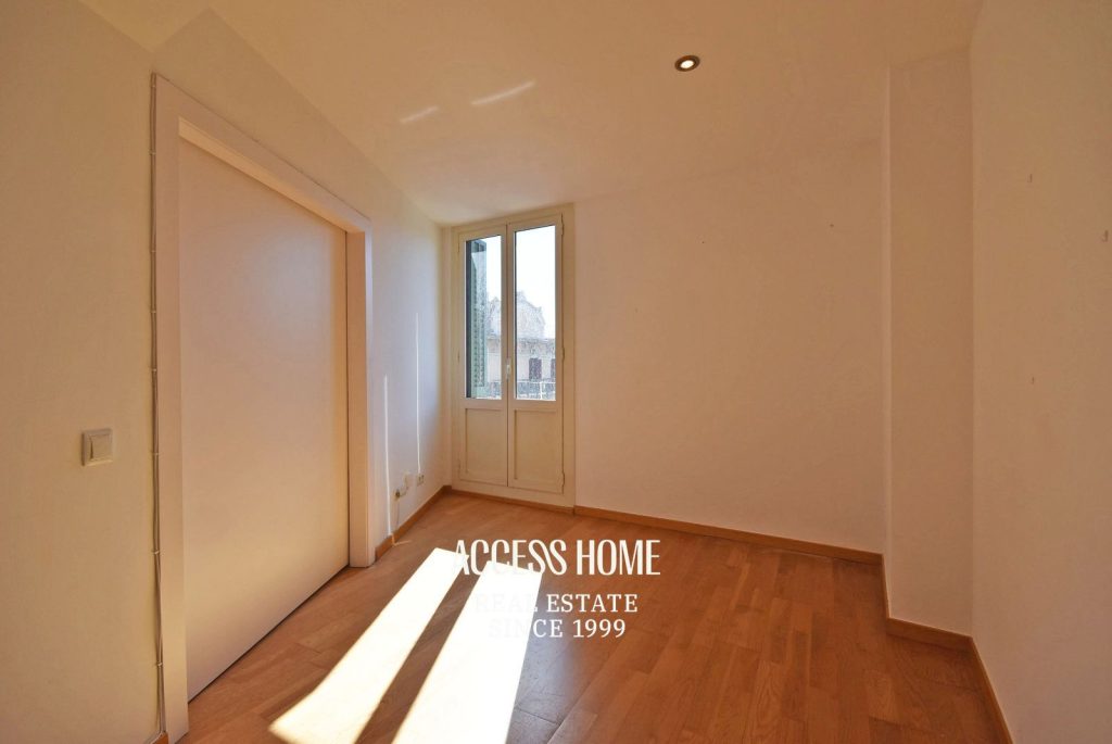 Piso en venta en finca regia de 82 m² junto a Passeig de Gràcia