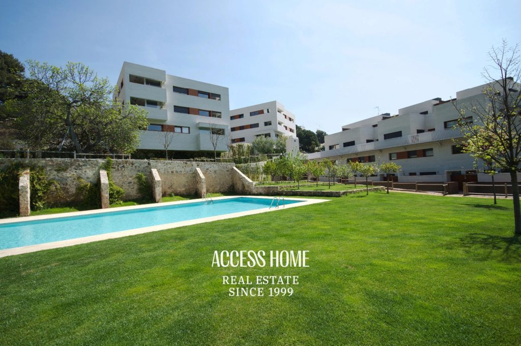Piso  en venta en Alella con piscina, pista de pádel y 2 plazas de aparcamiento
