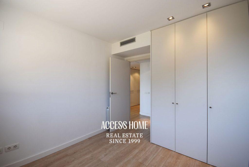 Piso  en venta en Alella con piscina, pista de pádel y 2 plazas de aparcamiento