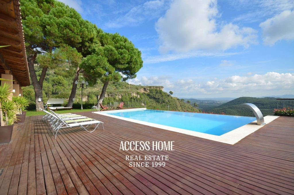 Finca de 61.119m²  con vistas panorámicas, a 35 km de Barcelona, Exclusividad y alto potencial turístico en Sant Feliu de Codines
