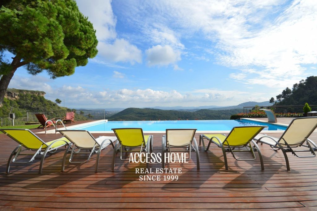 Finca de 61.119m²  con vistas panorámicas, a 35 km de Barcelona, Exclusividad y alto potencial turístico en Sant Feliu de Codines