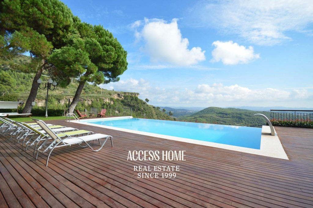 Finca de 61.119m²  con vistas panorámicas, a 35 km de Barcelona, Exclusividad y alto potencial turístico en Sant Feliu de Codines