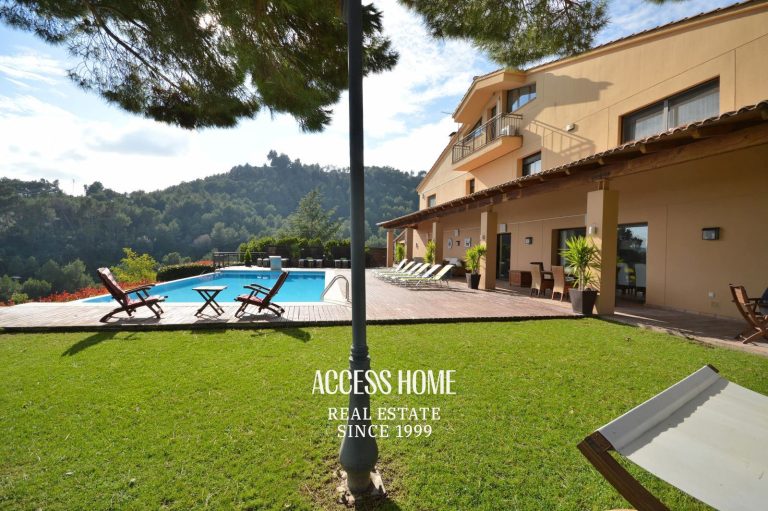 Finca de 61.119m²  con vistas panorámicas, a 35 km de Barcelona, Exclusividad y alto potencial turístico en Sant Feliu de Codines