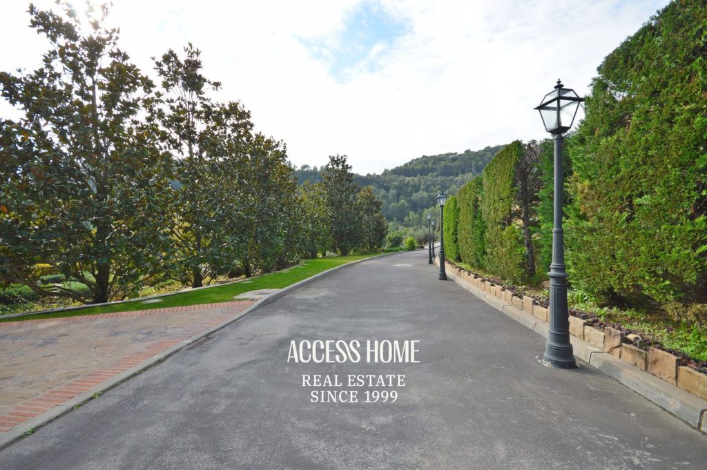 Finca de 61.119m²  con vistas panorámicas, a 35 km de Barcelona, Exclusividad y alto potencial turístico en Sant Feliu de Codines