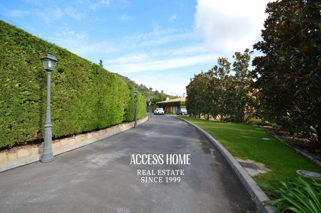 Finca de 61.119m²  con vistas panorámicas, a 35 km de Barcelona, Exclusividad y alto potencial turístico en Sant Feliu de Codines
