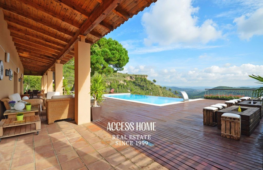 Finca de 61.119m²  con vistas panorámicas, a 35 km de Barcelona, Exclusividad y alto potencial turístico en Sant Feliu de Codines