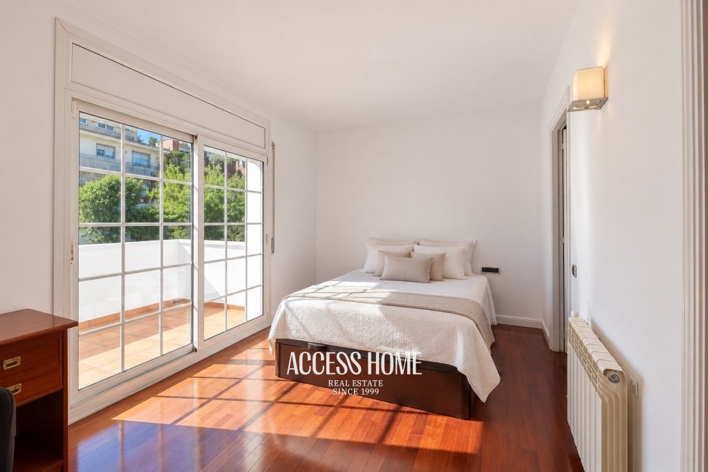 Magnífica casa con jardín y piscina privada en Cabrils