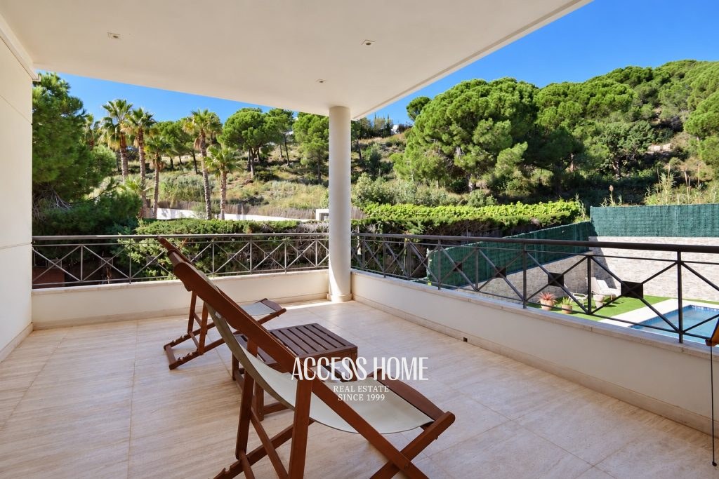 Exclusiva villa de estilo colonial con vistas al mar en Sant Berger