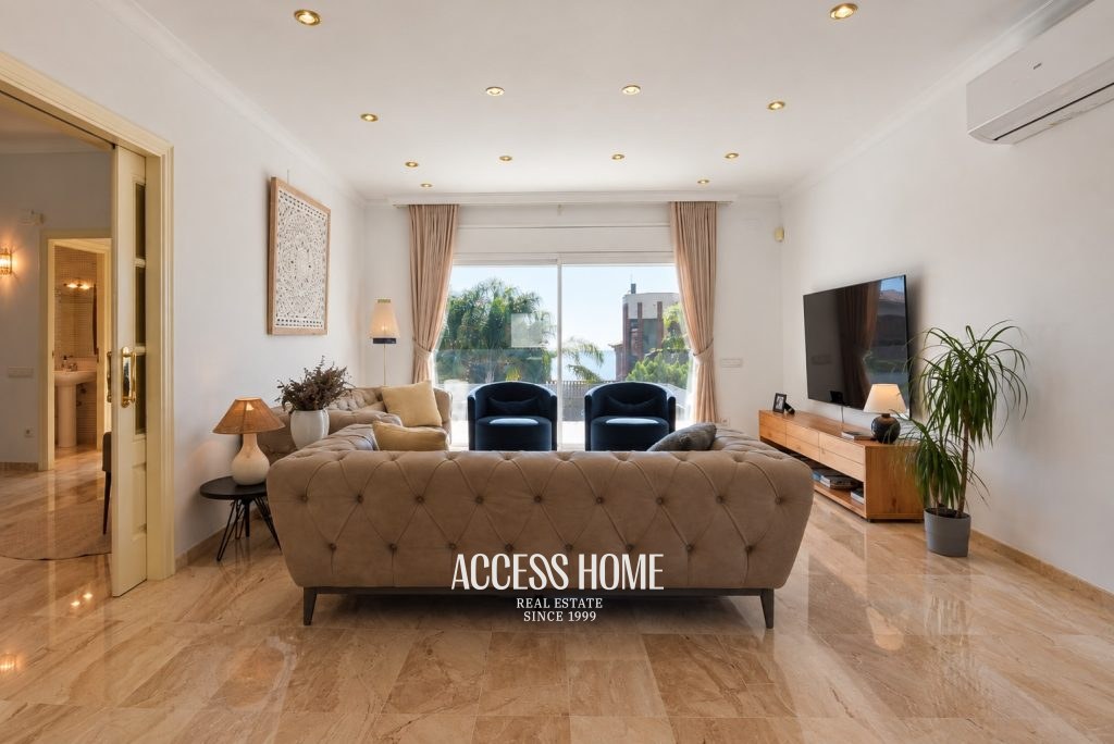 Exclusiva villa de estilo colonial con vistas al mar en Sant Berger