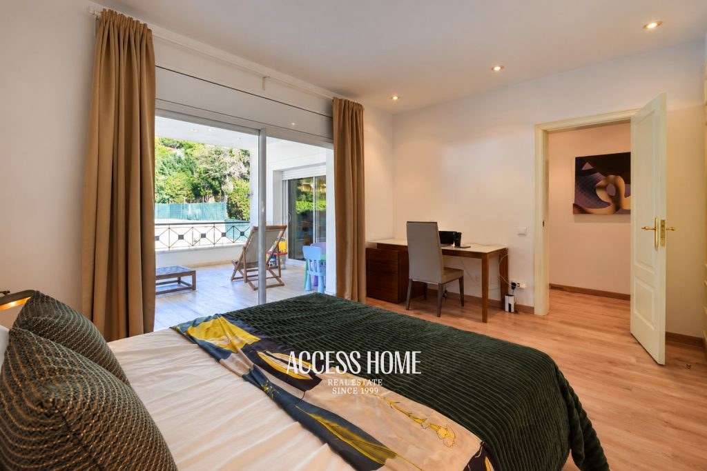 Exclusiva villa de estilo colonial con vistas al mar en Sant Berger