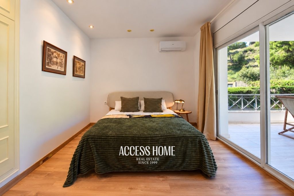Exclusiva villa de estilo colonial con vistas al mar en Sant Berger