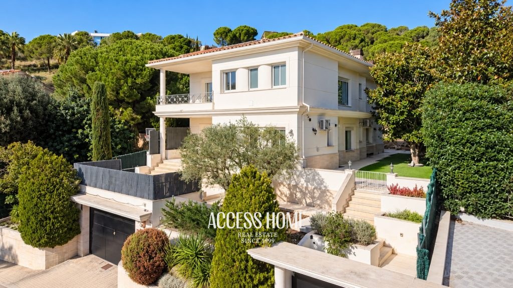 Exclusiva villa de estilo colonial con vistas al mar en Sant Berger