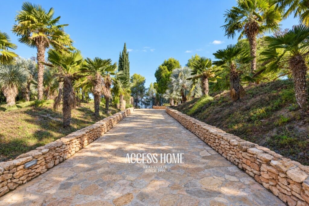 Exclusiva masía histórica de lujo en una finca de 2,48 hectáreas en el Alt Camp, Tarragona